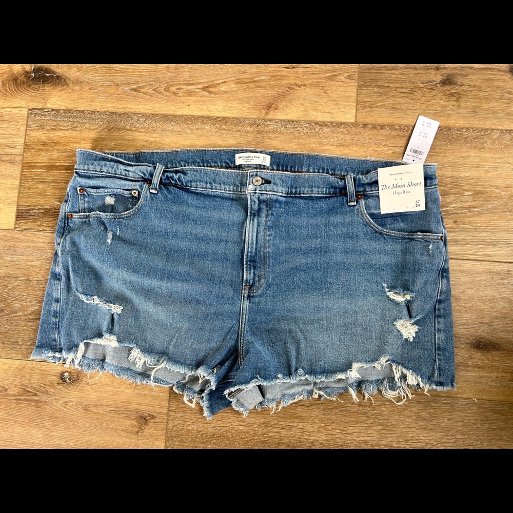 Abercrombie Shorts size 37